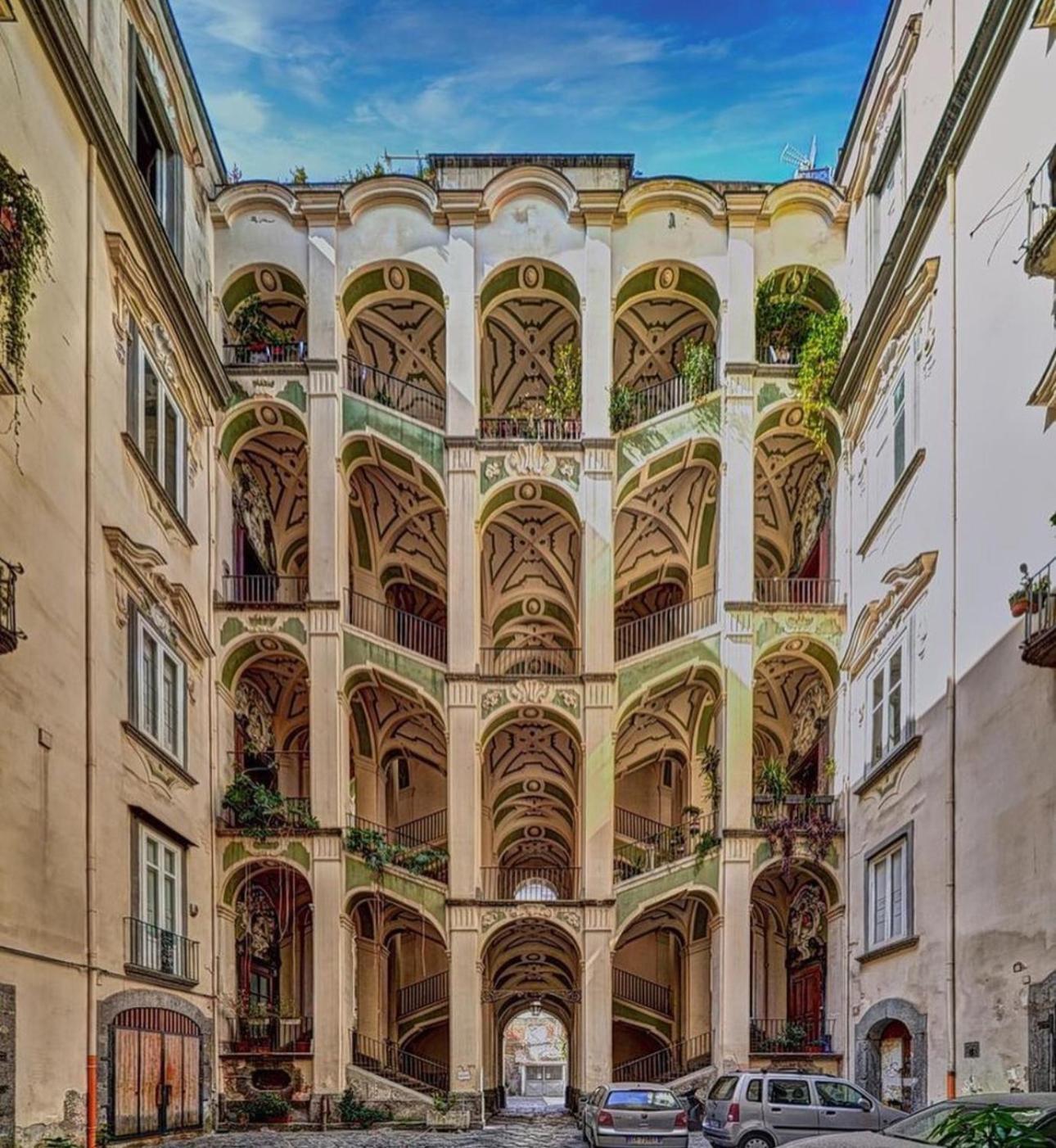 Residenza Marvin De Curtis * Naples