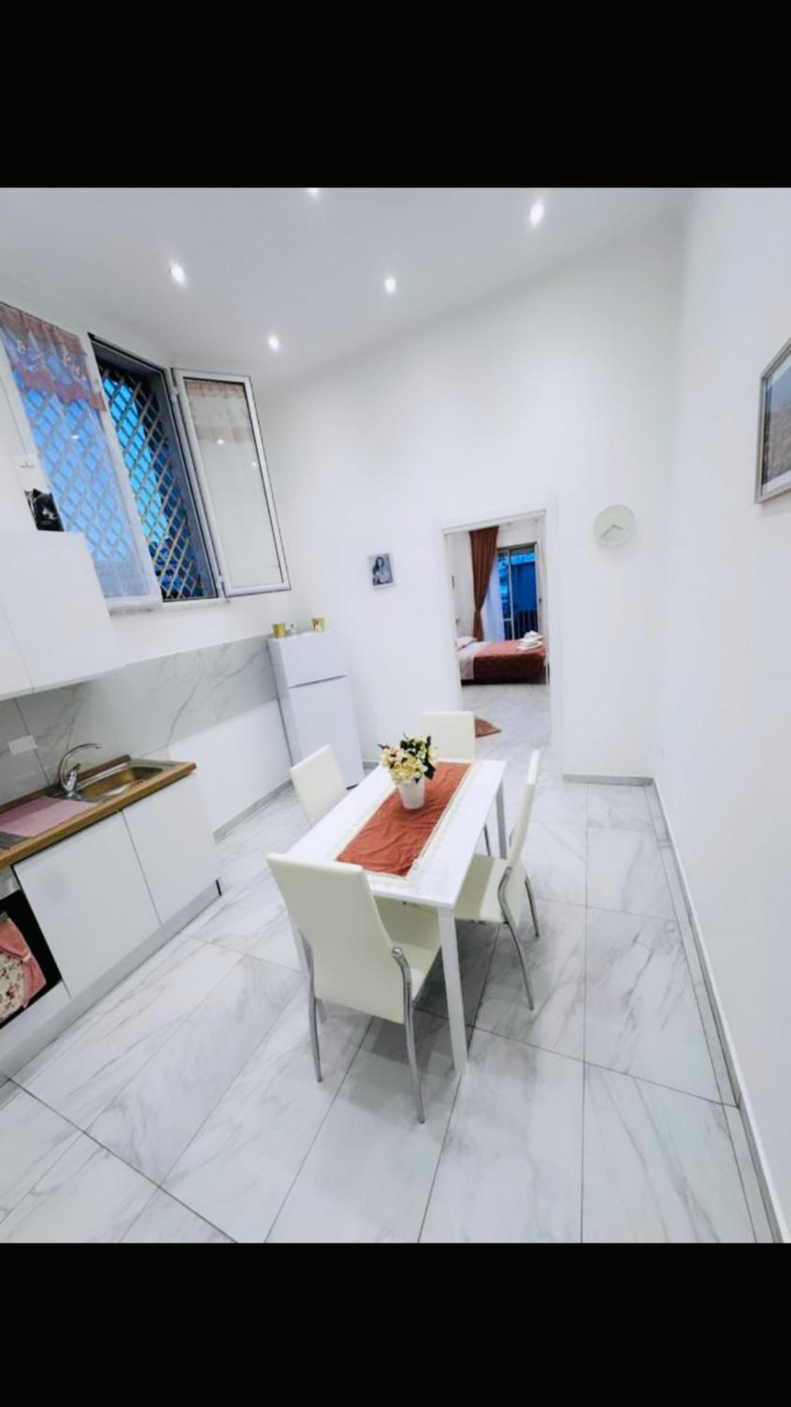 Residenza Marvin De Curtis * Napoli